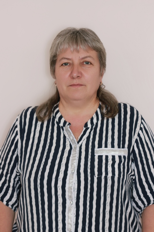 Голякова Лариса Александровна.